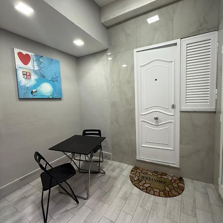 Caracciolo Suites 36 Naples Exterior photo